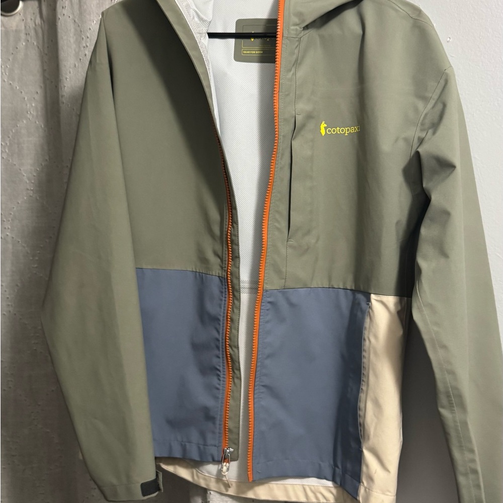 Cotopaxi Olive and Yellow Gear Tag